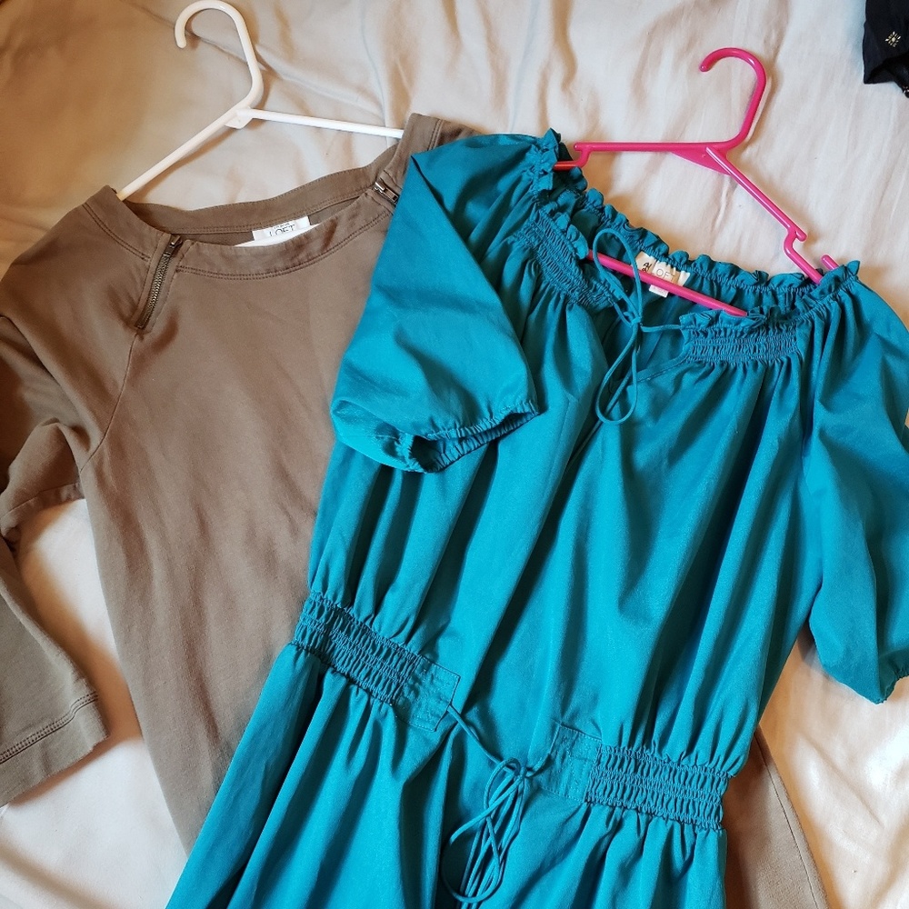 Lot of 2 small LOFT knee length dresses